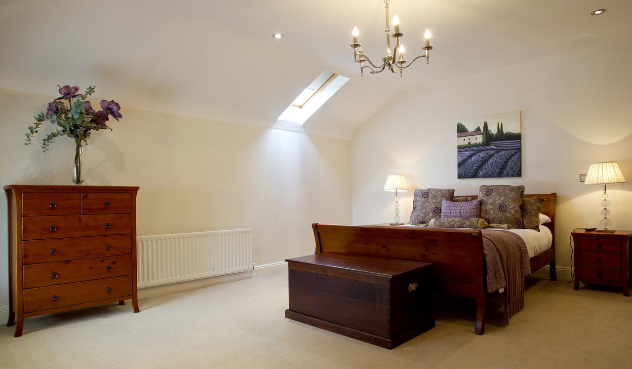 Moyvalley Hotel Self Catering Cottages 외부 사진