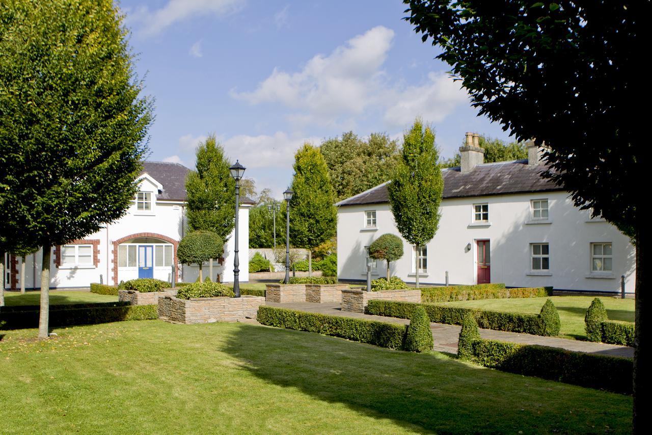 Moyvalley Hotel Self Catering Cottages 외부 사진