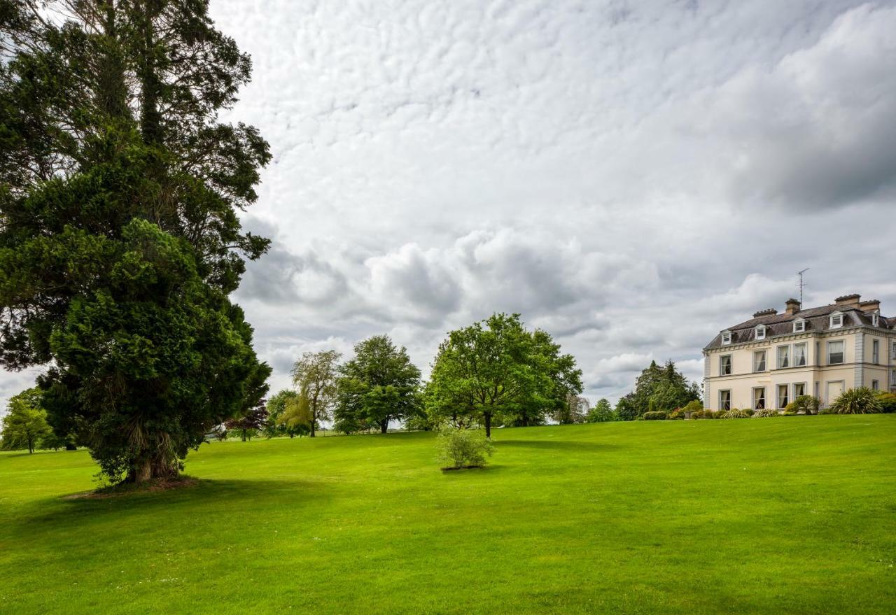 Moyvalley Hotel Self Catering Cottages 외부 사진